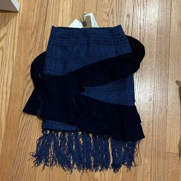 PatBo navy velvet and crochet fringe skirt size 0 brazil 32 - Picture 10 of 10